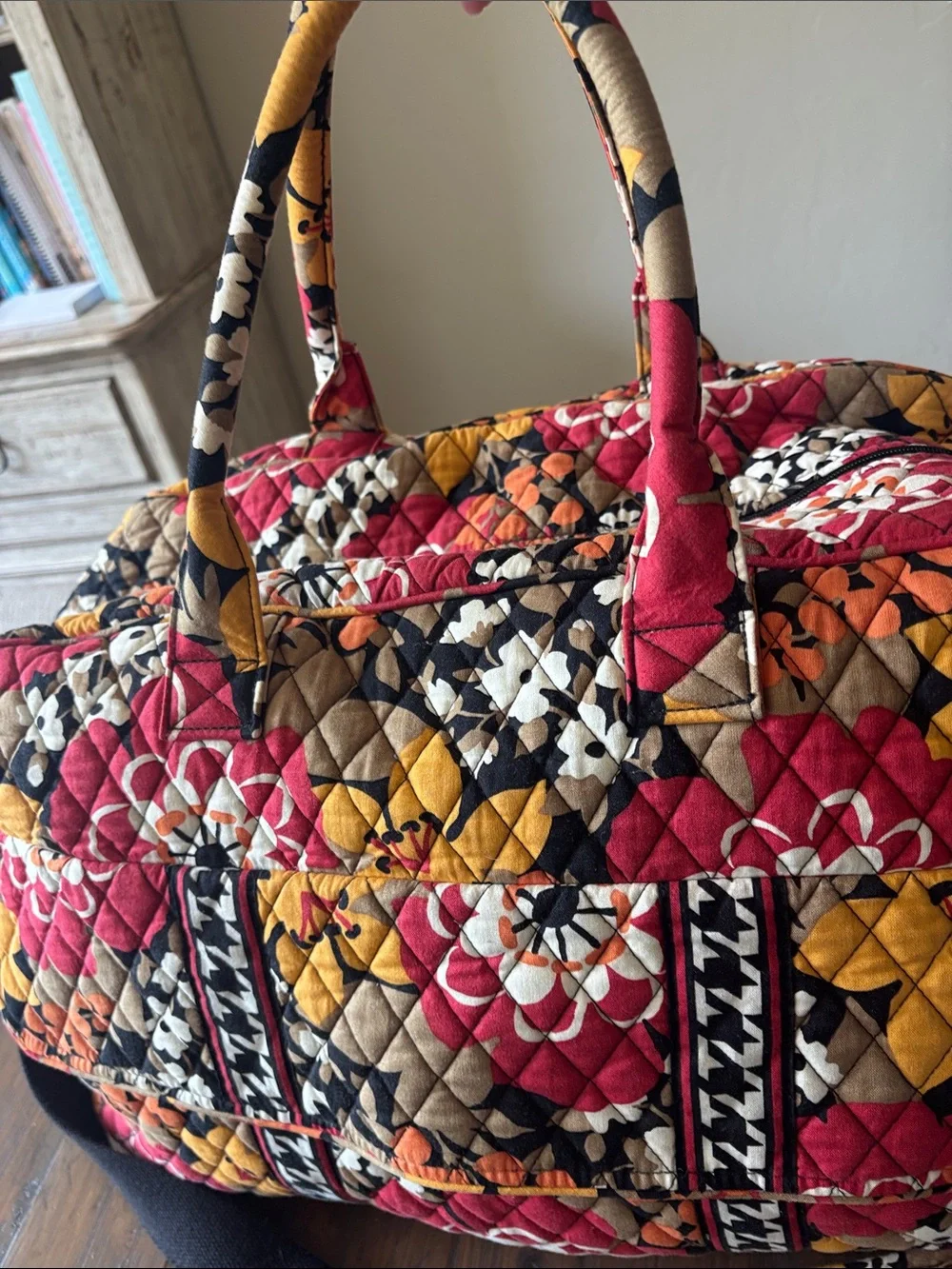 Quilted Floral Weekend Duffel Bag in Red & Mustard - Picture 3 of 10